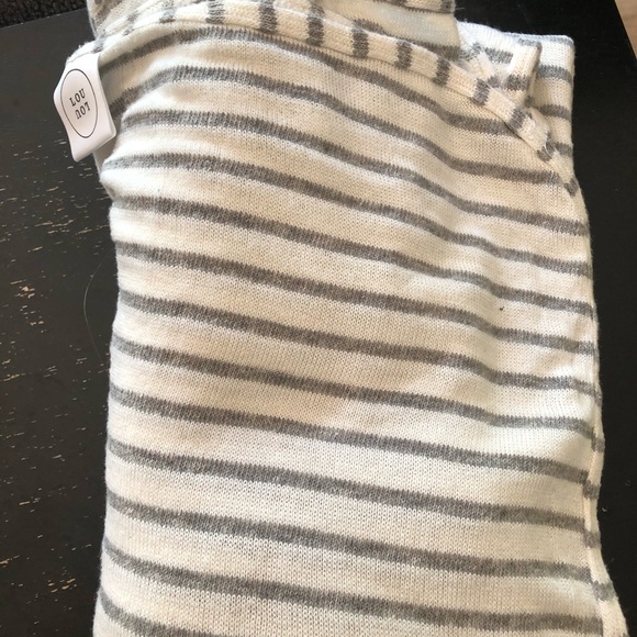 LouLou & Company Lucca Striped Swaddle Blanket - Picture 3 of 6